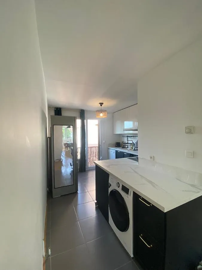 Appartement Lumineux Et Traversant Sans Vis-A-Vis Les Pennes-Mirabeau